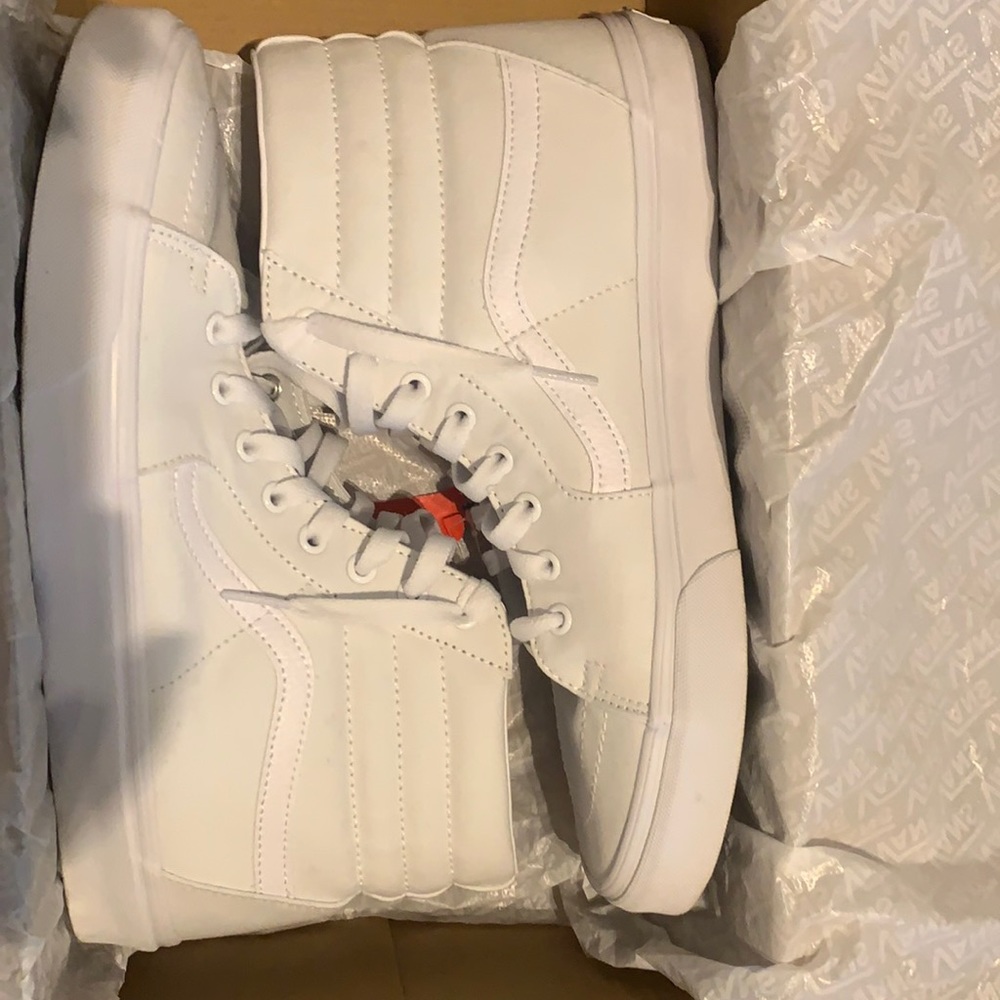 Worn once selling for $50 lowest I’ll got is $45